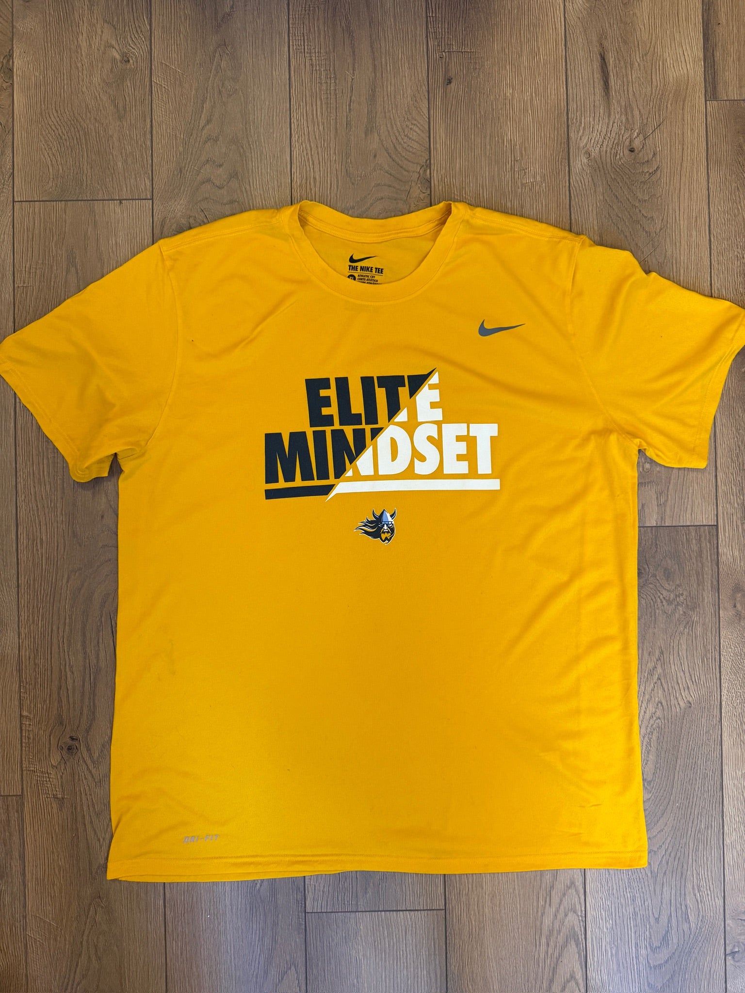 Nike "Elite Mindset" Tee - Gold