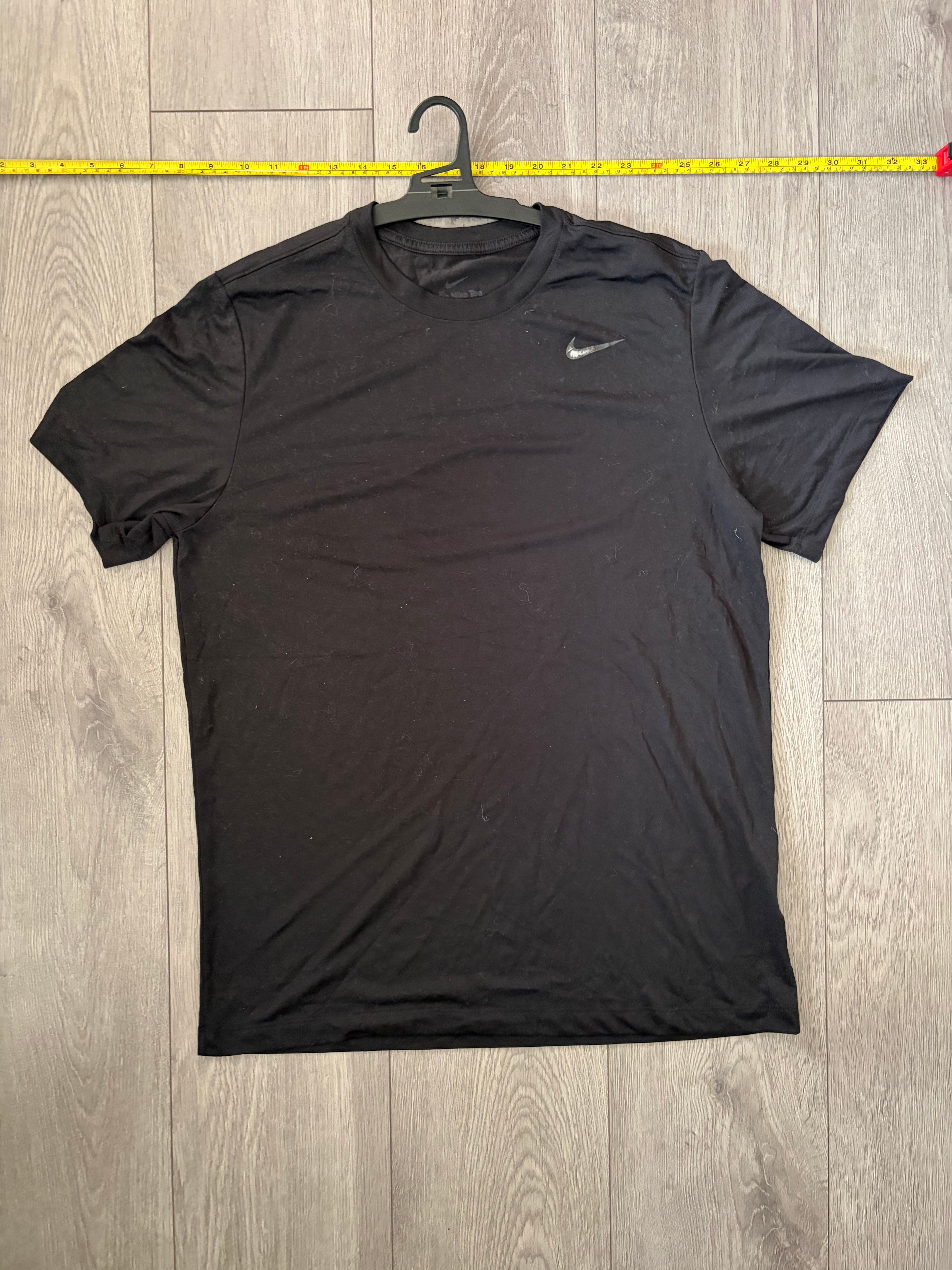 Nike Crew Tee - Black (El Salvador)