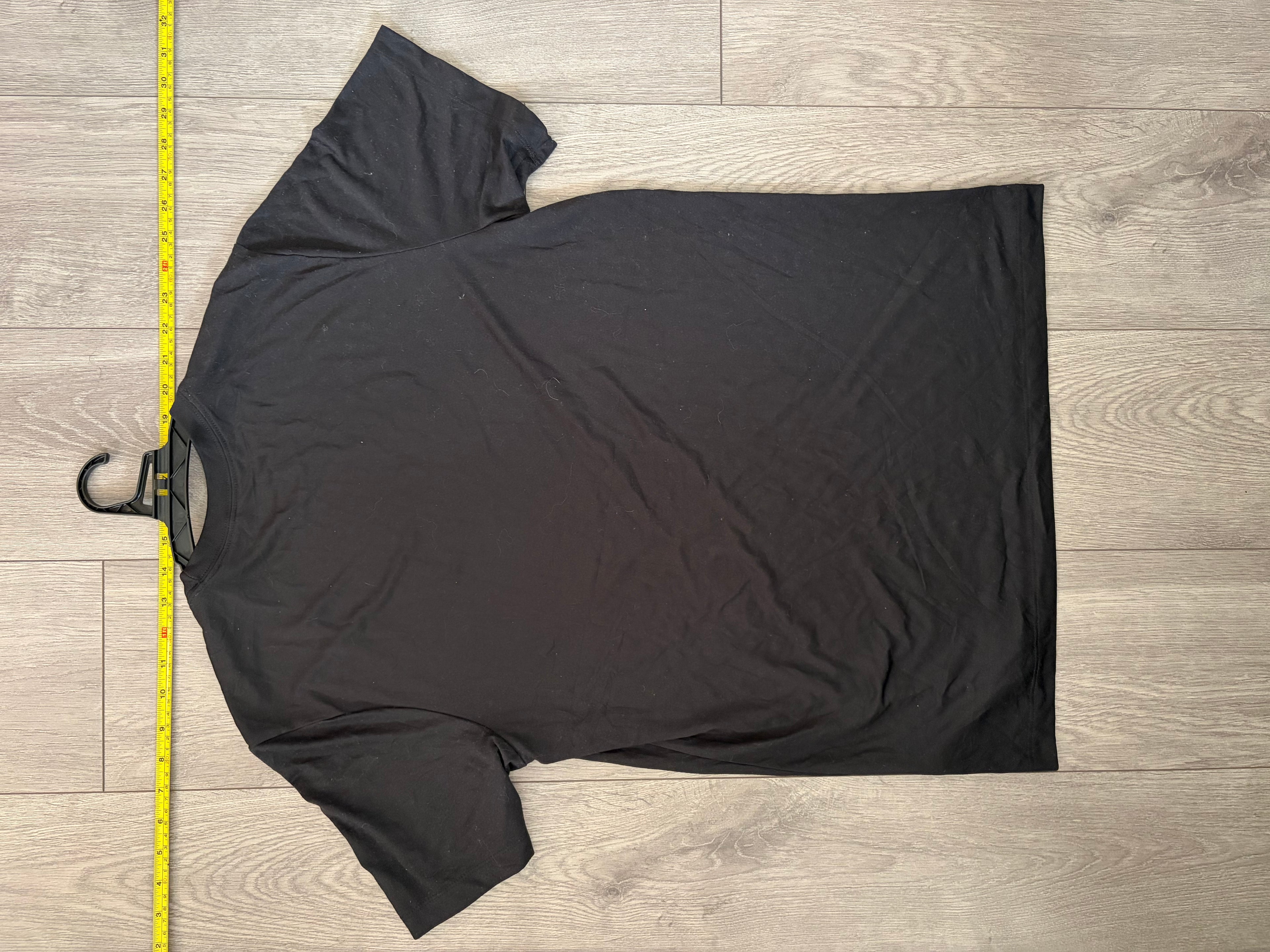 Nike Crew Tee - Black (El Salvador)