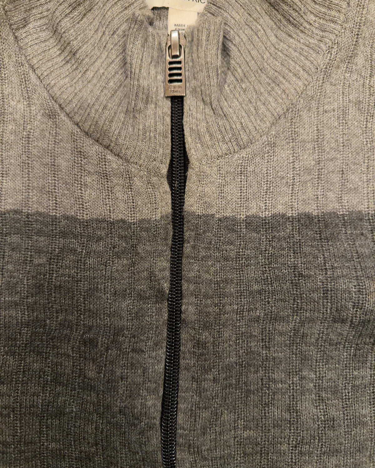 AMT-075 Knit / detail