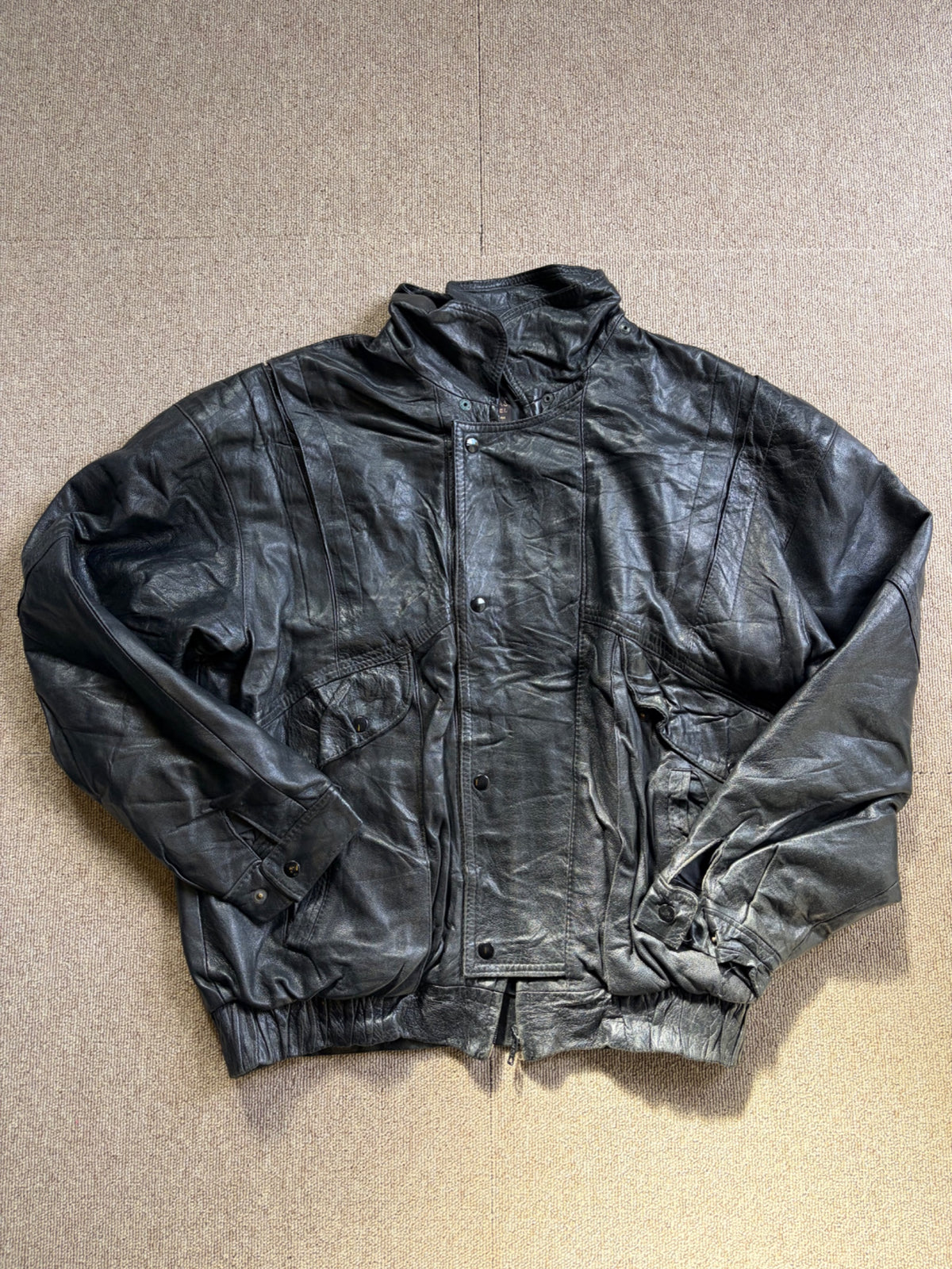 AMT-080 Front, closed