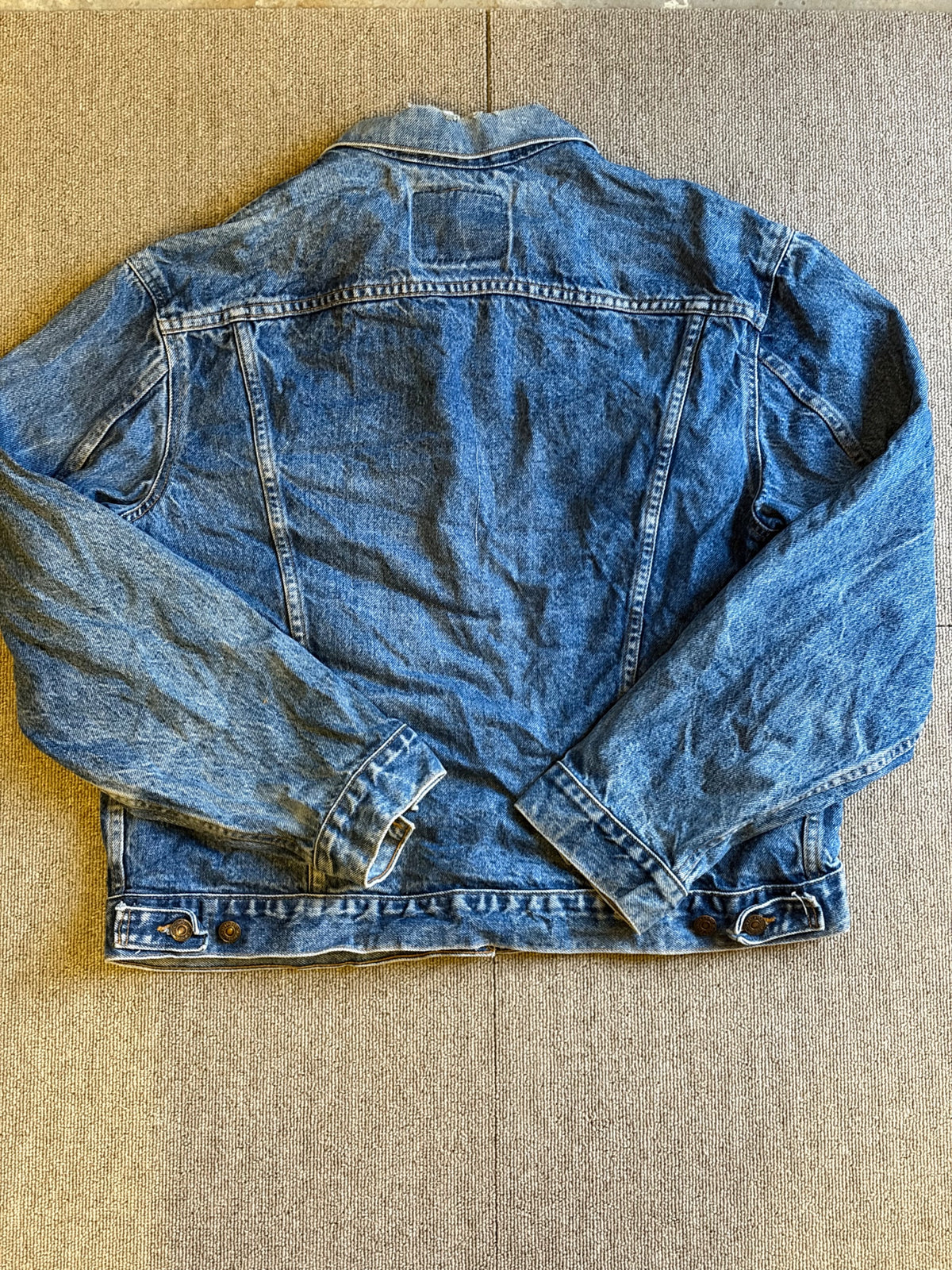 AMT-107 Extra photo