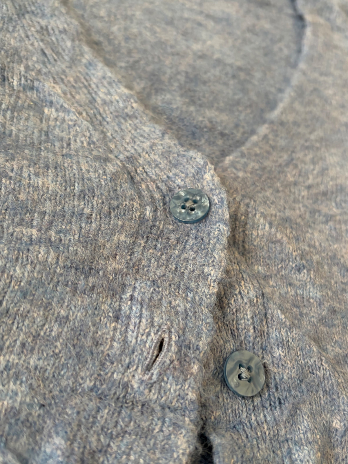 AMT-120 Knit / detail