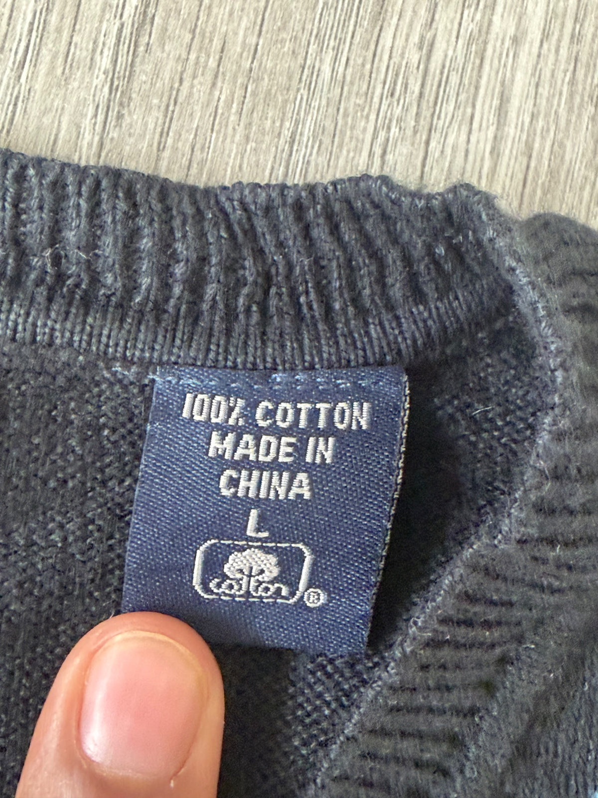 AMT-132 Knit / detail