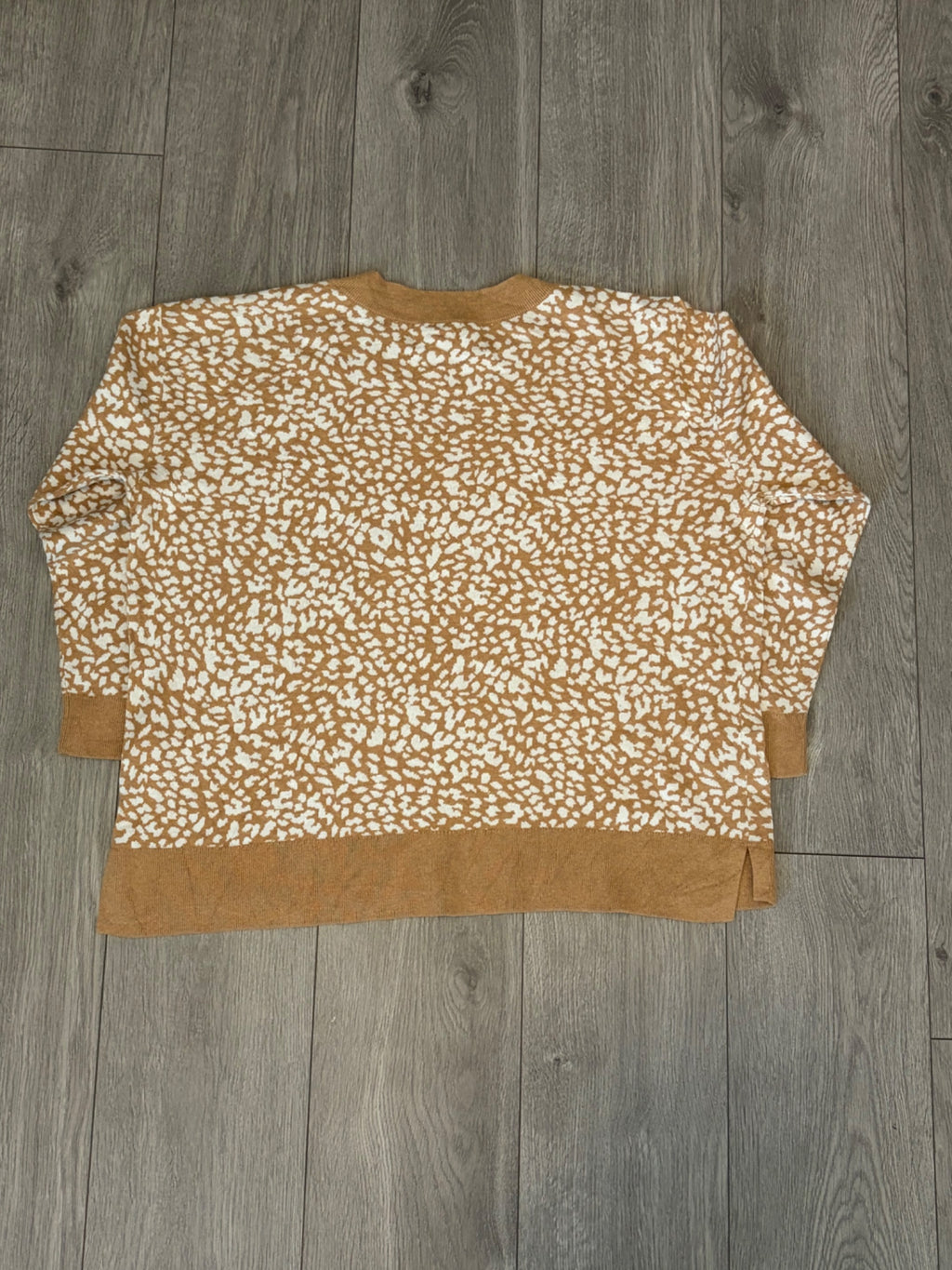 AMT-135 Knit / detail