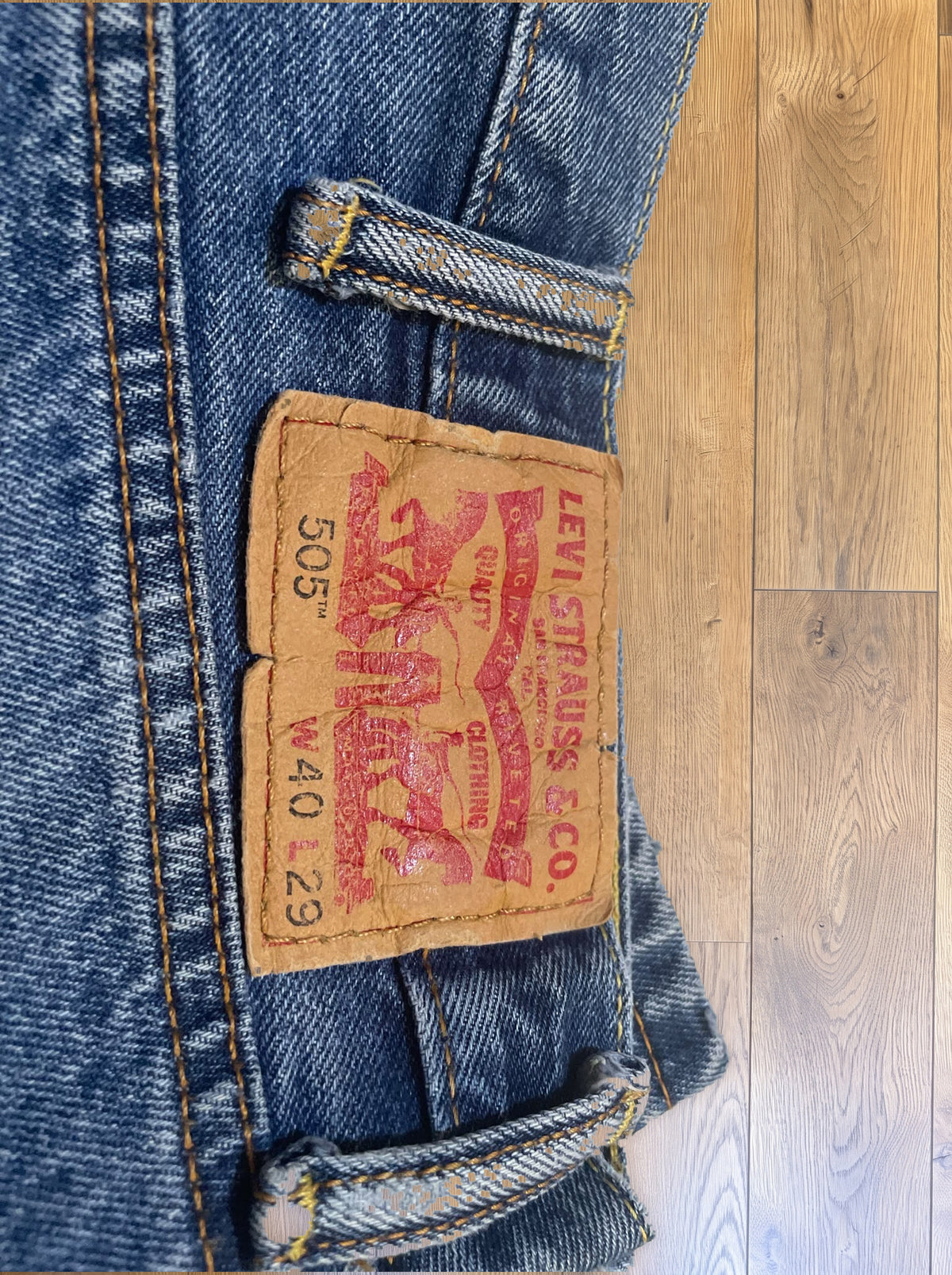 Vintage Levi's 505 jeans in light blue wash — detail