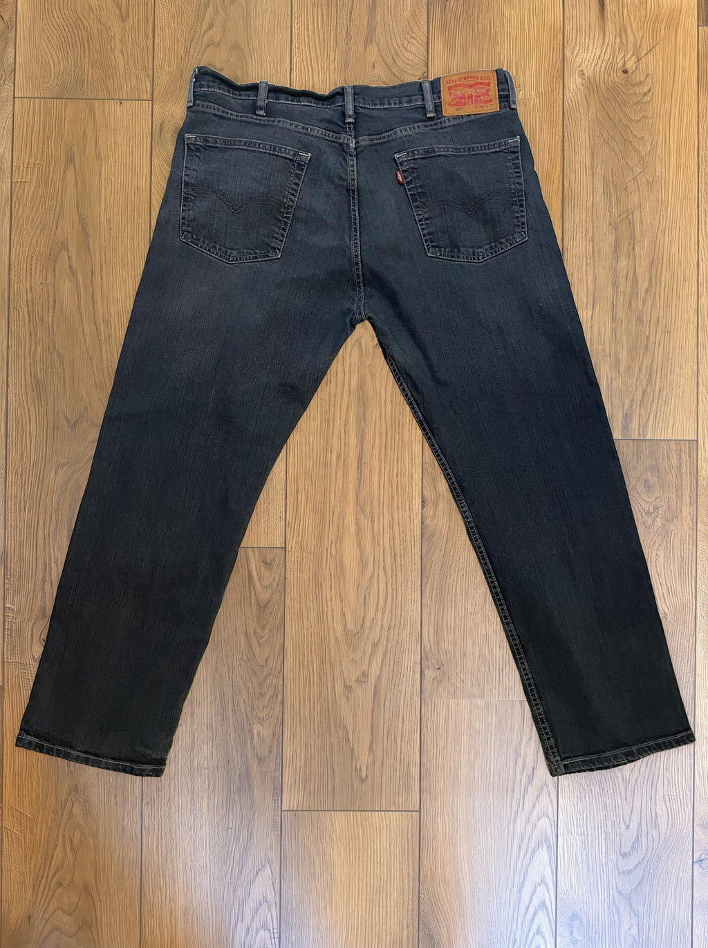 Vintage Levi's 505 jeans in dark indigo — back