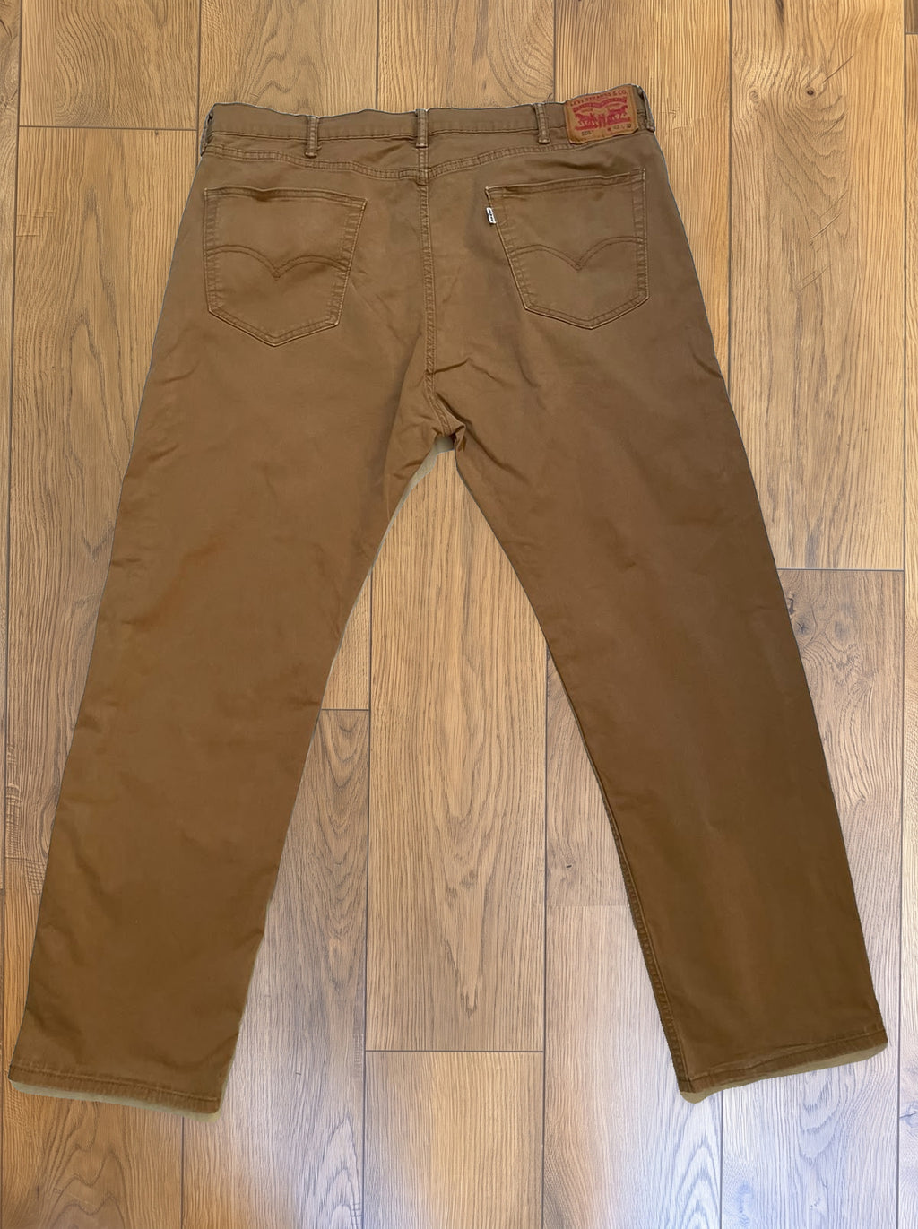 Vintage Levi's 505 jeans in tobacco brown — back