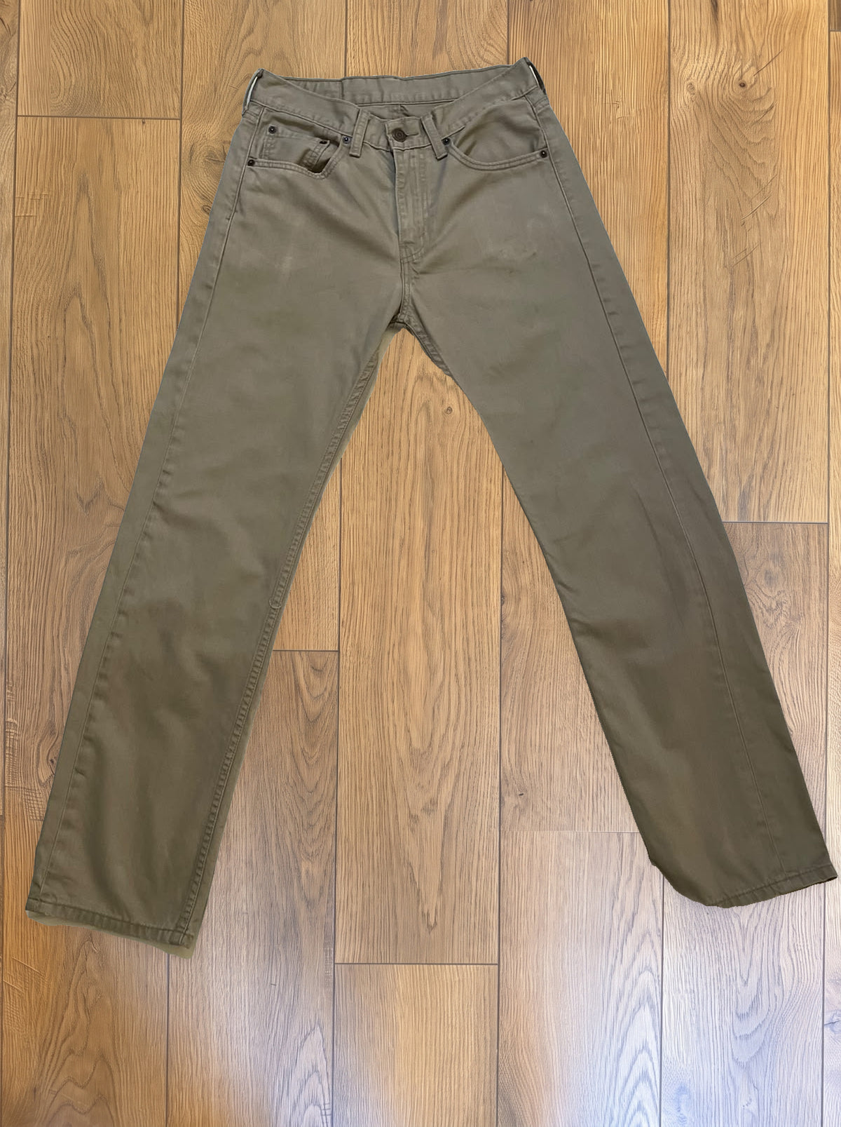Vintage Levi's 505 jeans in stone khaki — detail